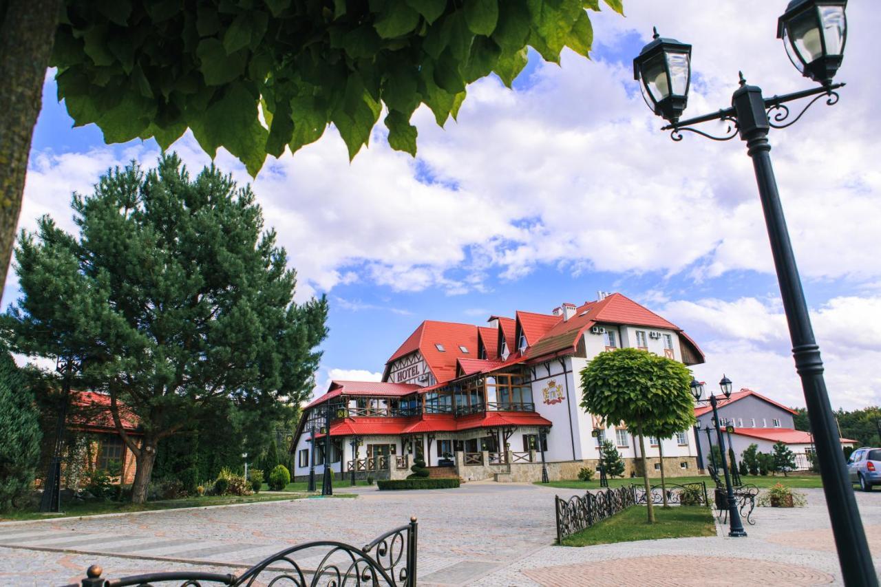 Hotel Галицька Корона Leópolis Exterior foto